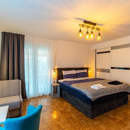 Modern Apartments Wave Near The Airport Velika Gorica Exterior foto