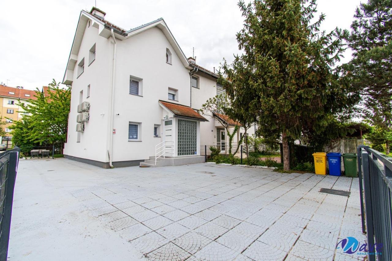 Modern Apartments Wave Near The Airport Velika Gorica Exterior foto